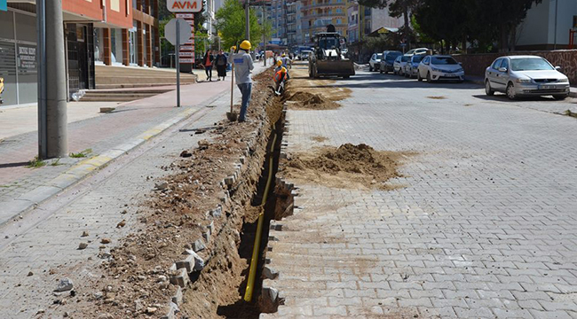 ACIPAYAM’DA DOĞALGAZ ÇALIŞMALARI DEVAM EDİYOR