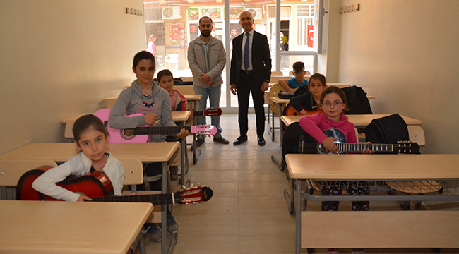 ÖZBAŞ MÜZİK KÜLÜBÜNÜ ZİYARET ETTİ
