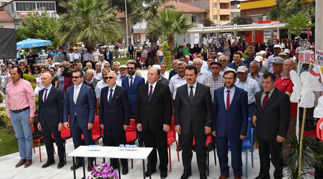 AÇILIŞI PROTOKOL ÜYELERİ YAPTI