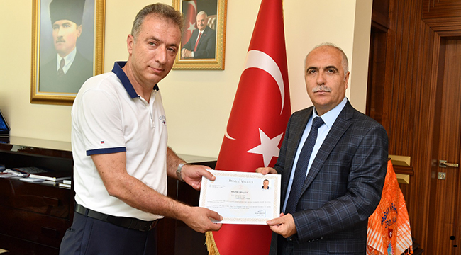 DOĞUM EBELERİNE BAŞARI BELGESİ VERİLDİ