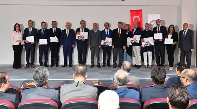 BEYAZ BAYRAK VE BESLENME DOSTU OKULLAR BELGELENDi