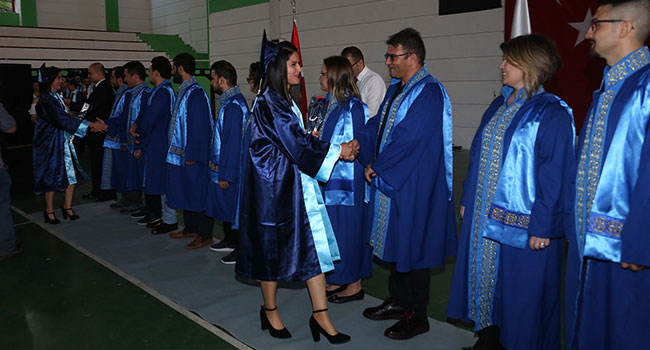 YILIN İLK MEZUNİYET TÖRENİ PAÜ KALE MYO’DAN