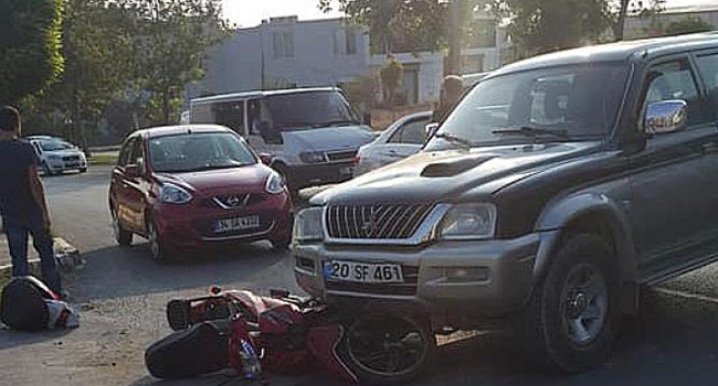 GÜMÜŞLER BULVARI'NDA TRAFİK KAZASI:1 YARALI