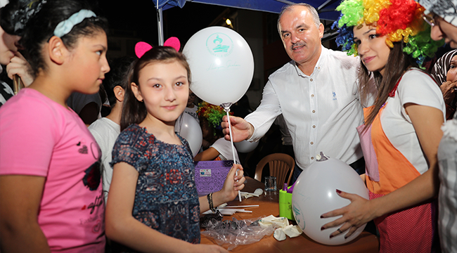 PAMUKKALE’DE ÇOCUKLAR EĞLENMEYİ SÜRDÜRECEK