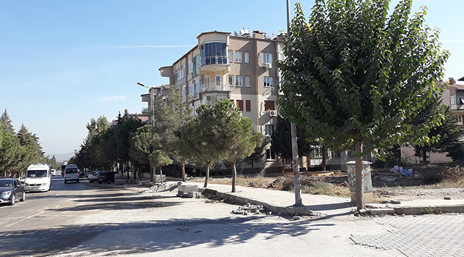 BARBAROS CADDESİ’NİN ÇEHRESİ DEĞİŞTİ