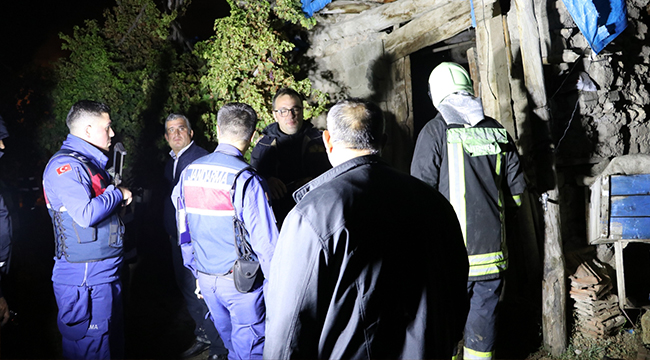 EVİNDE YANGIN ÇIKAN YAŞLI KADIN ÖLDÜ