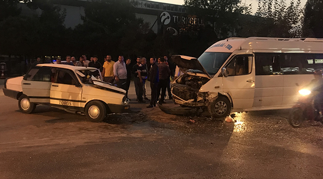 KAZA ANI GÜVENLİK KAMERASINA YANSIDI