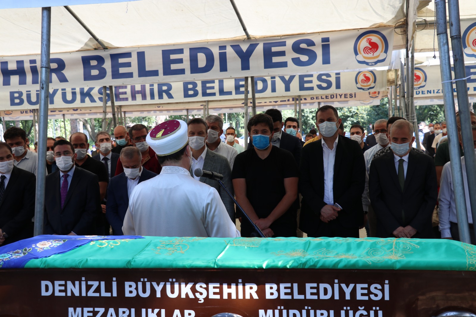 Cumhurbaşkanı Erdoğan'In Koruma Müdürünün Annesi Son Yolculuğuna Uğurlandı