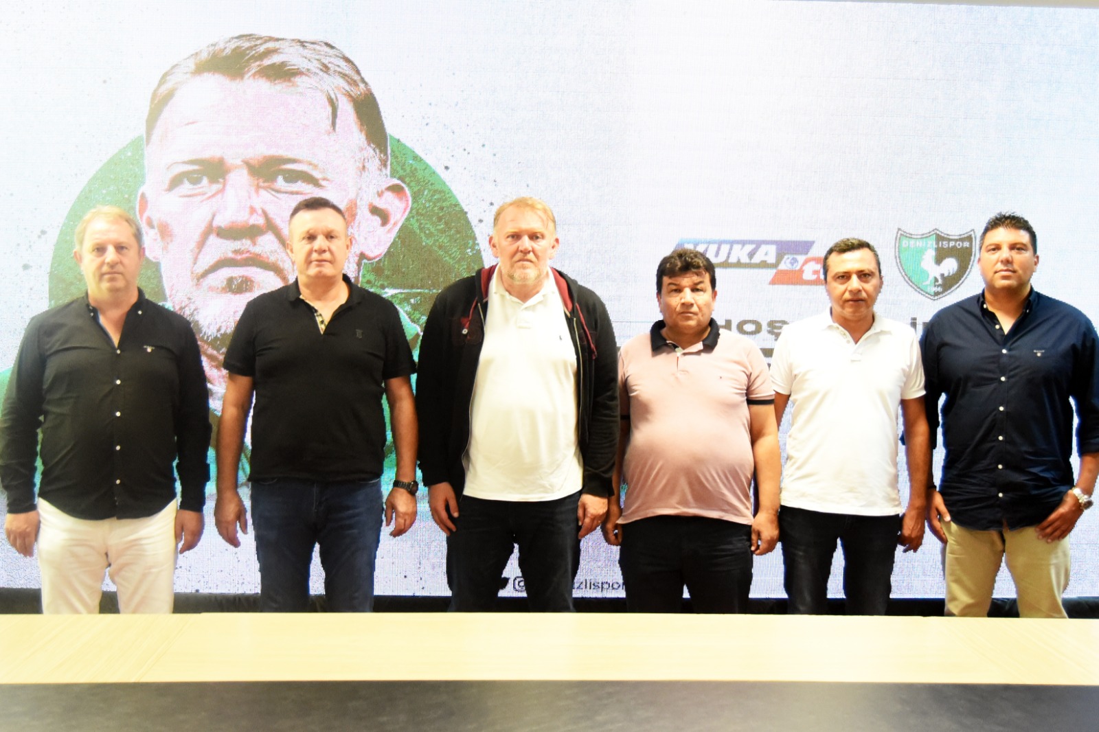 ROBERT PROSİNECKİ RESMEN DENİZLİSPOR'DA