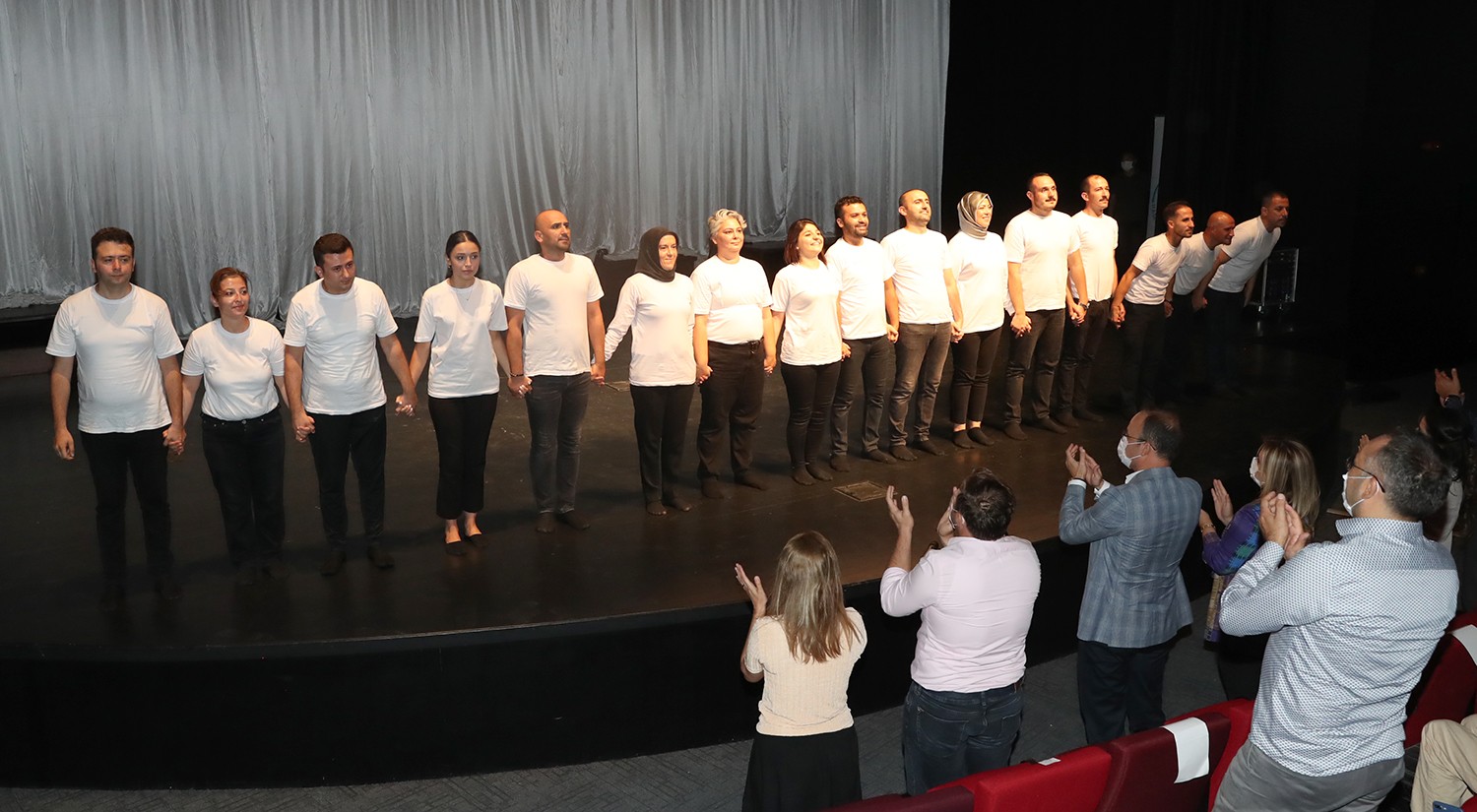 Pamukkale Belediyesi çalışanlarından tiyatro oyunu