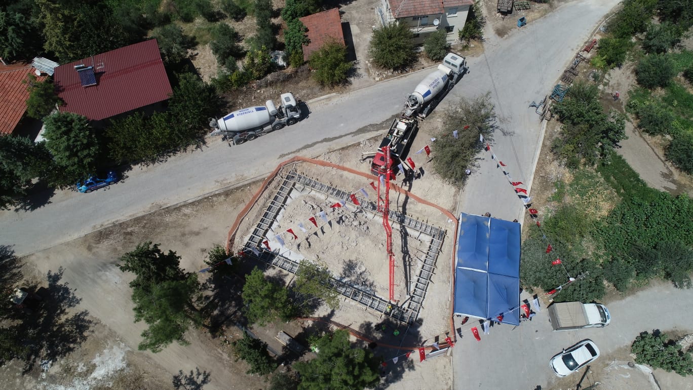 Pamukkale Belediyesi’nden Kavakbaşı’na kapalı pazar yeri