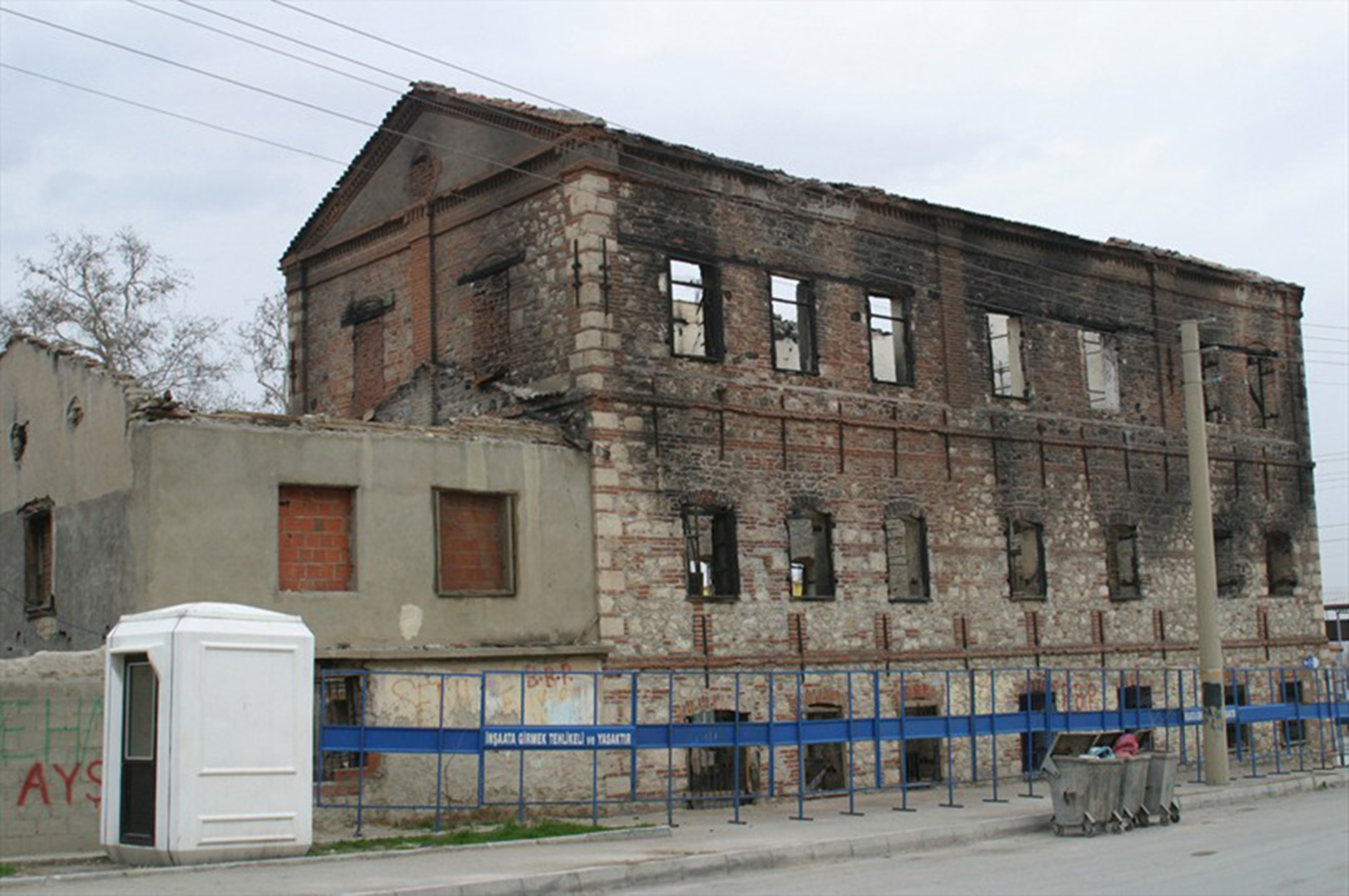 Büyükşehir Denizli'nin tarihine sahip çıkıyor