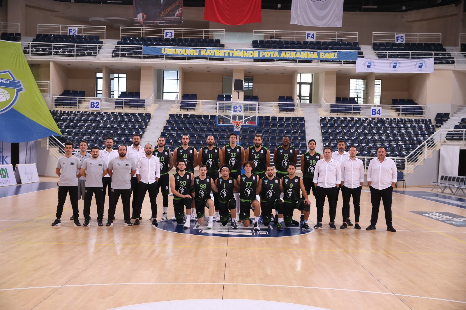 Merkezefendi Basketten poster çekimi