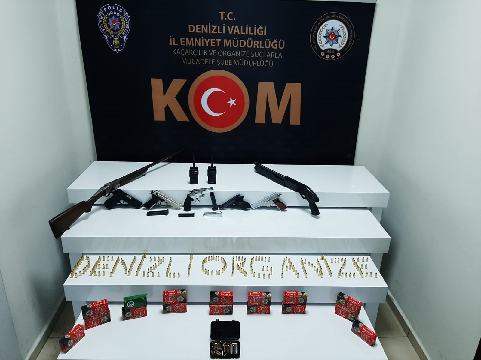 Denizli'de kaçakçılara yönelik operasyon