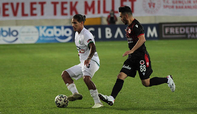Denizlispor ilk 3 puanını aldı