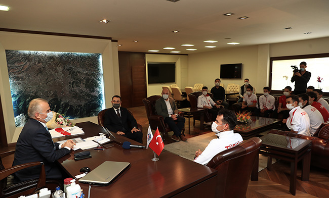 Başkan Zolan: "Daha güzel başarılara birlikte ulaşacağız"