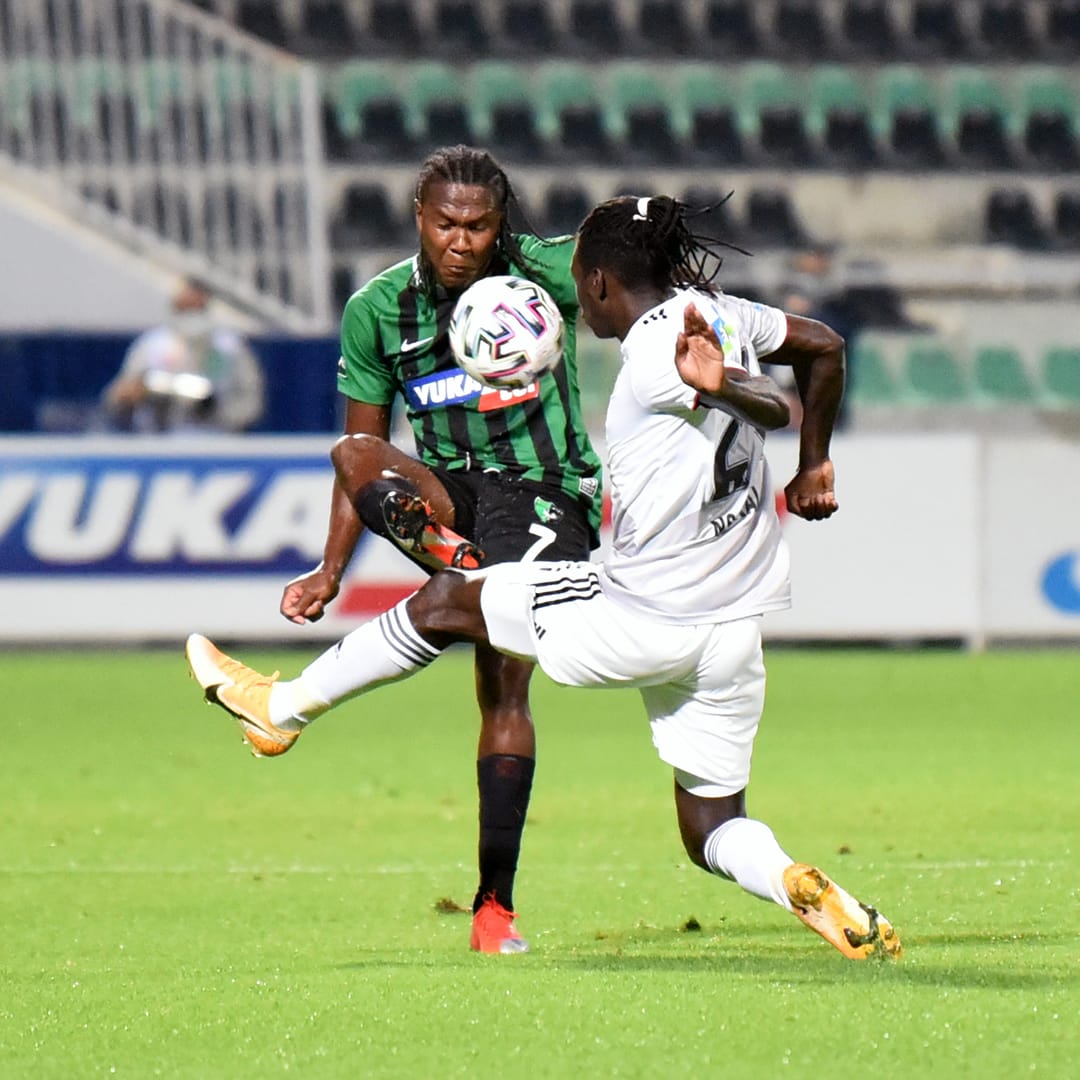 Horoz kendi evinde Beşiktaş'a yenildi