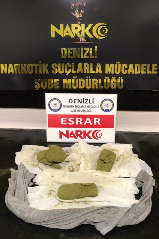 Uyuşturucu tacirlerine otogarda operasyon