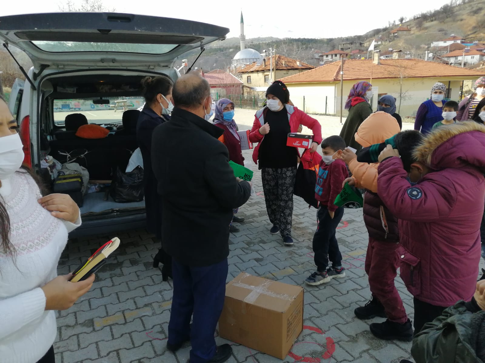 Paylaşanlar Platformu paylaşmaya devam ediyor