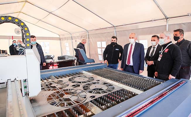 Başkan Zolan Tekstil Makineleri Fuarı'nı ziyaret etti