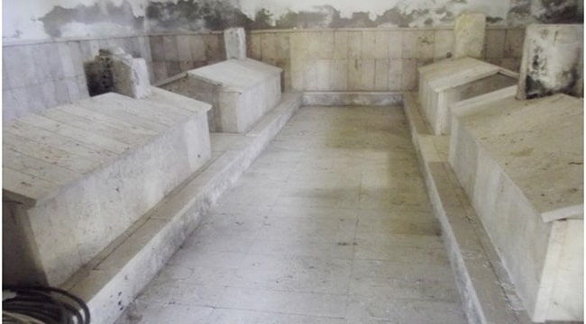 DEDEKÖY CAMİ TÜRBESİ – ÇİVRİL İLÇESİ – EMİRHİSAR KÖYÜ