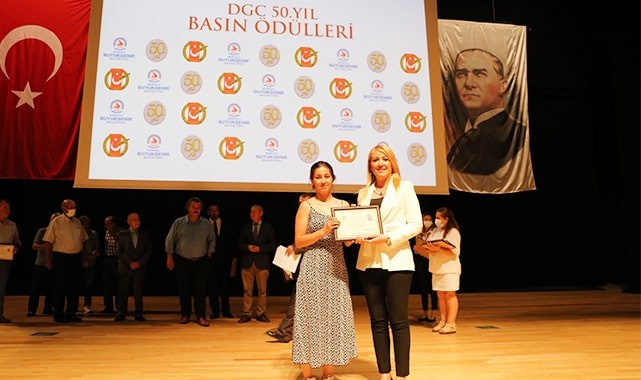 Cerrahi, 50. Yıl Basın Ödülleri'ne Sağlık Desteği Verdi