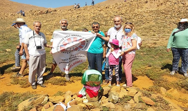 700. AĞUSTOS AYININ SON PERŞEMBE GÜNÜ