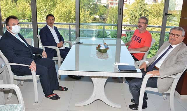 DTO BAŞKANI ERDOĞAN, KAPI KAPI DOLAŞIYOR