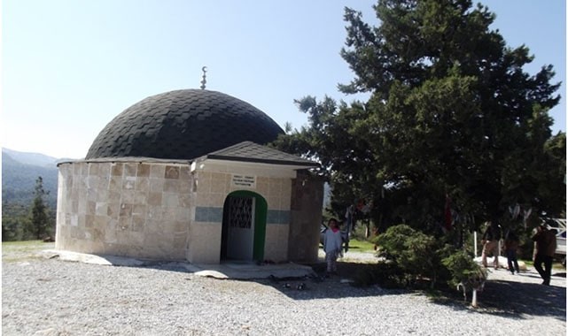 ARDIÇLI BABA TÜRBESİ