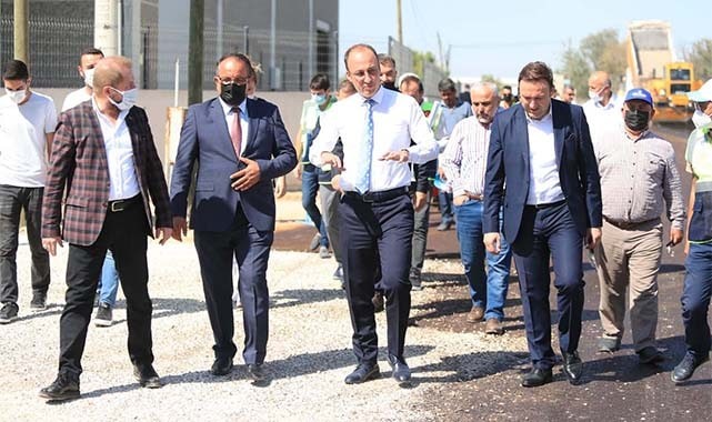 PAMUKKALE BELEDİYESİ KALE’DE ASFALTLAMA ÇALIŞMALARINA BAŞLADI