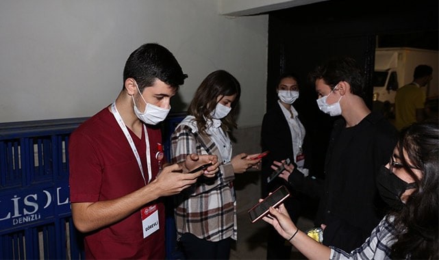 Cerrahi Hastanesi'nden Serdar Ortaç konserine sağlık desteği