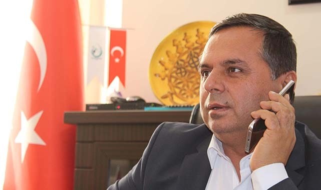 CÜNEYT ARKIN’DAN ÇAL’IN ÜRETEN KADINLARINA ÖVGÜ VAR