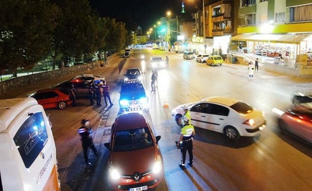 Denizli'de 400 polisle Narko Alan Operasyonu