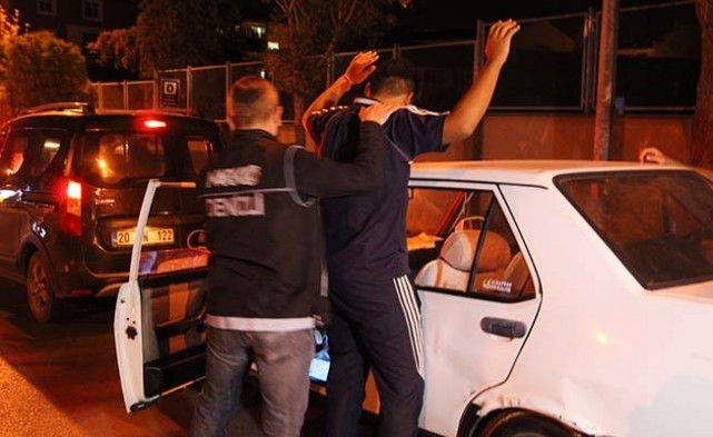 Denizli'de 400 polisle Narko Alan Operasyonu