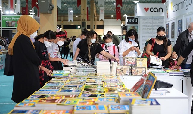 Büyükşehir Kitap Fuarı'nda finale doğru