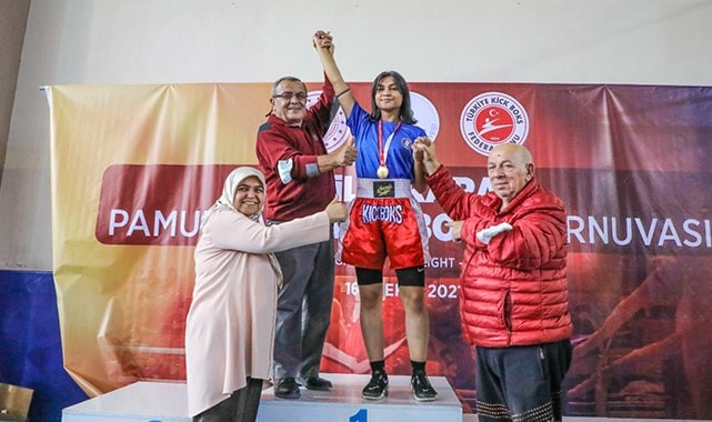 10. PAMUKKALE İLLERARASI KICK BOKS TURNUVASINA DENİZLİ DAMGASI