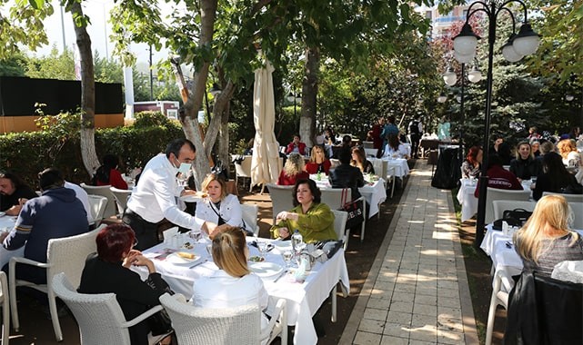 Üniversite öğrencilerine yardım kampanyasında anlamlı destek