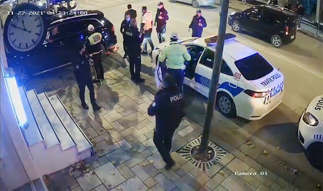 Şehir içinde silahla ateş açan baba-oğul böyle yakalandı