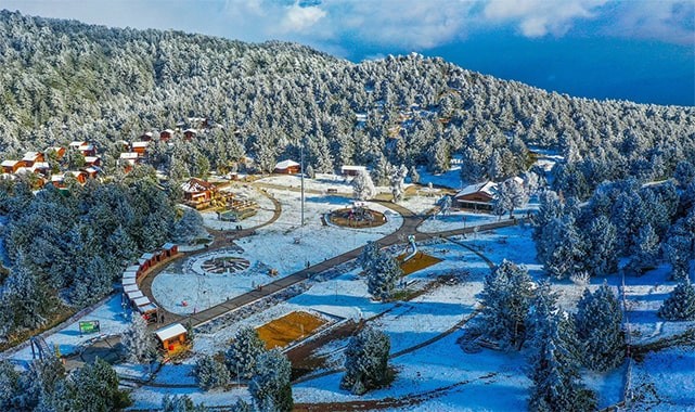 Denizli Teleferik ve Bağbaşı Yaylası beyaza büründü