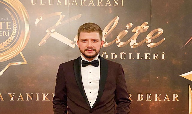 Süleyman Ferit Sözkesen’e ‘En çok satış yapan marka’ ödülü