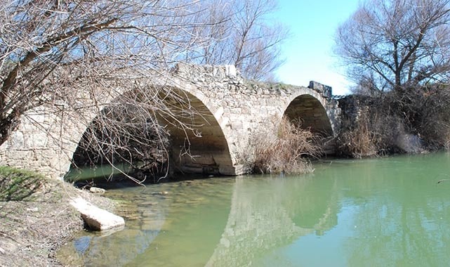 ROMA DÖNEMİNDEN MİRAS TARİHİ KÖPRÜ KURTULUYOR