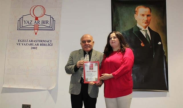 Şairler kış gününde baharı yaşattı