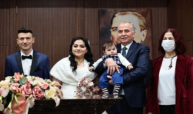 Sevgi Eli’nden genç çifte 14 Şubat sürprizi