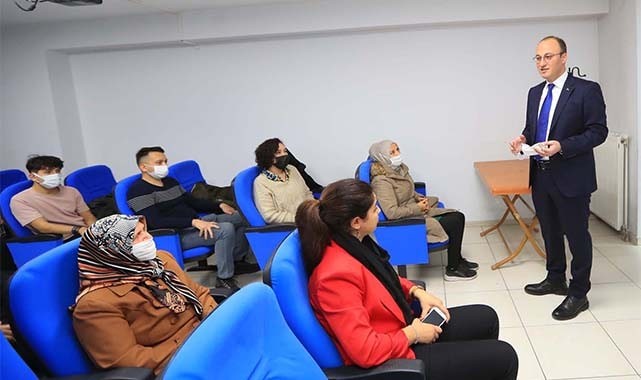 BAŞKAN ÖRKİ’DEN KURSİYERLERE ZİYARET