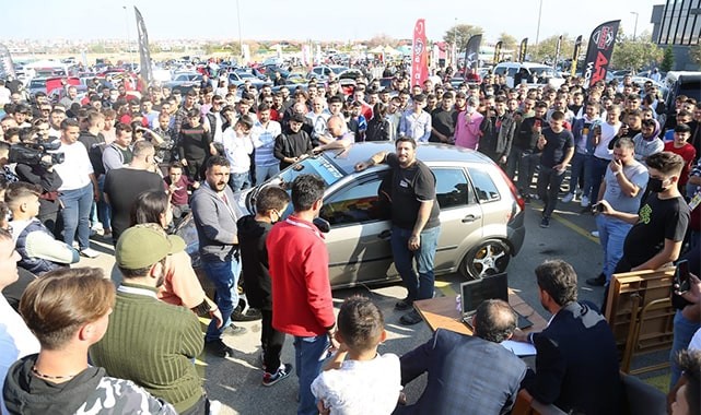 Otomobil tutkunlarının merakla beklediği tarih açıklandı