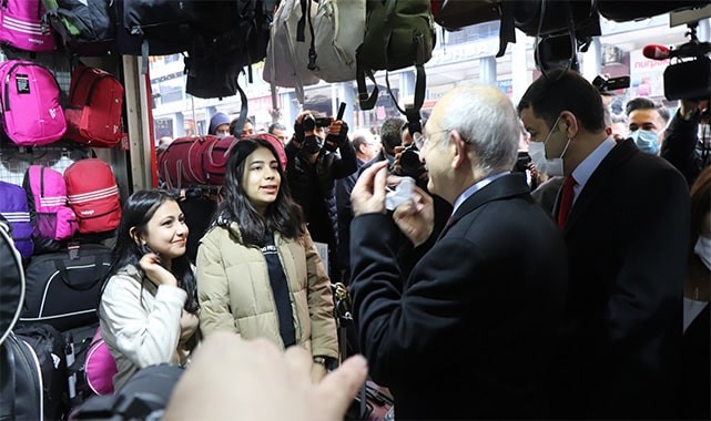 Vatandaş gözyaşlarıyla Kılıçdaroğlu’na dert yandı