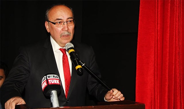 18 MART ÇANAKKALE ZAFERİ ŞİİRLERLE VE TÜRKÜLERLE KUTLANDI