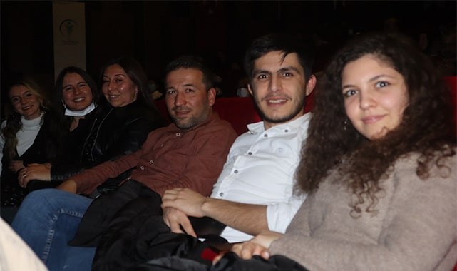 DENİZLİLİ ÖĞRETMENLER SMA HASTASI DEFNE’YE UMUT OLDU