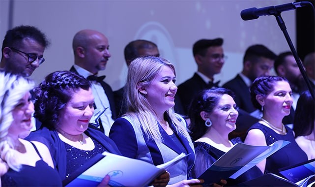 MUHTEŞEM KONSER