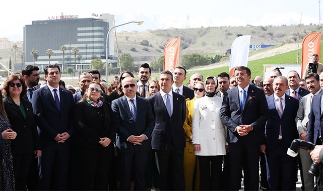 OTOKOÇ 2. EL’İN İLK BAYİSİ DENİZLİ’DE HİZMETE GİRDİ